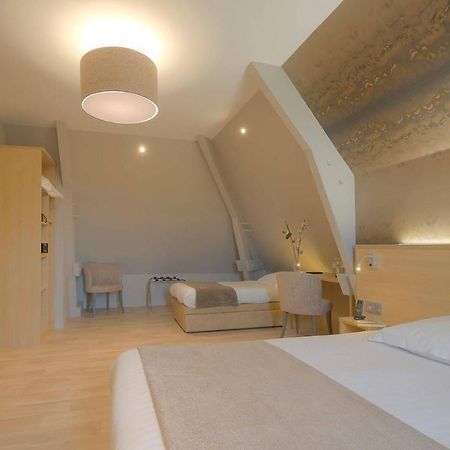 Hotel La Hoirie Sarlat Esterno foto