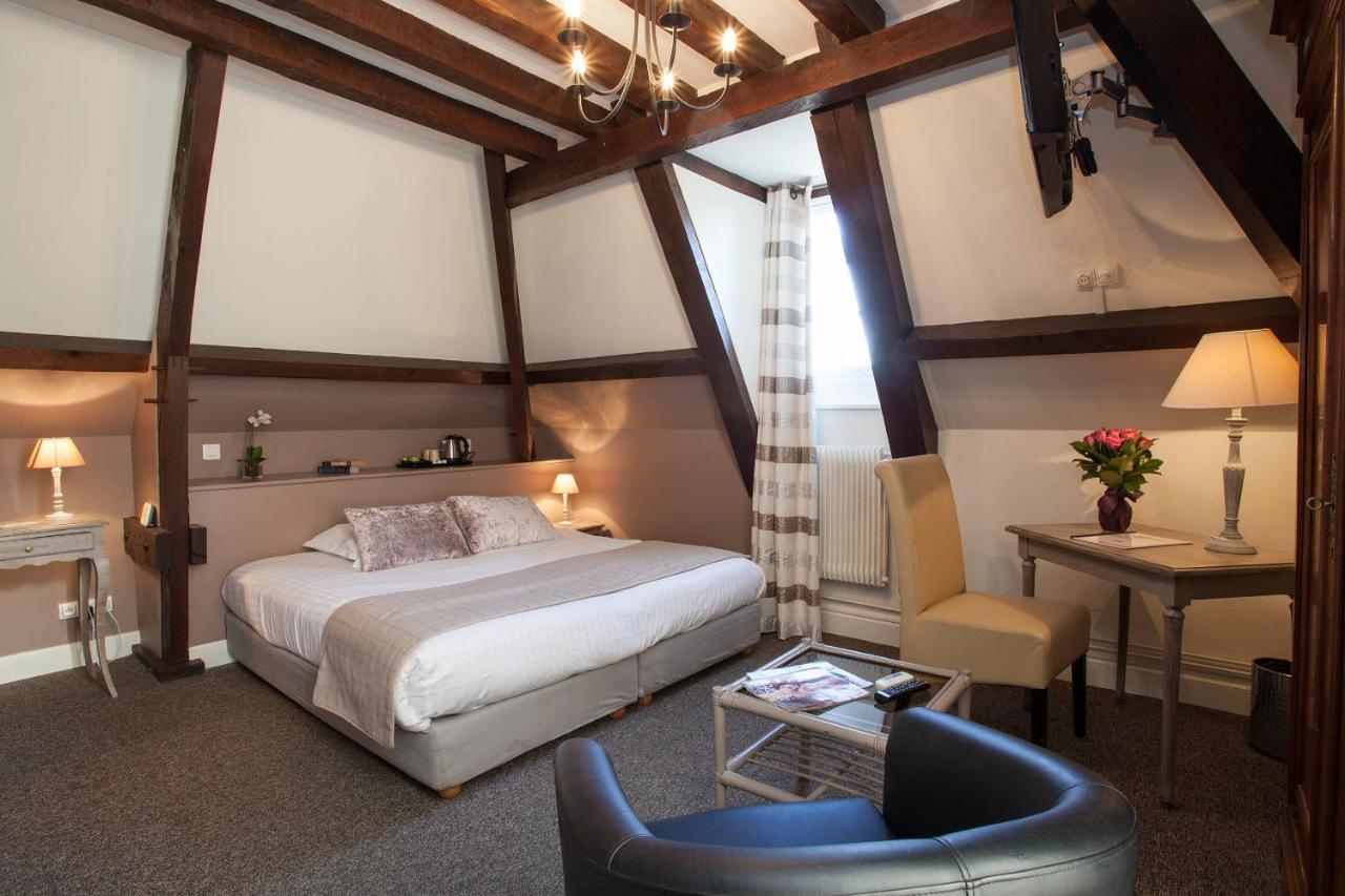 Hotel La Hoirie Sarlat Esterno foto